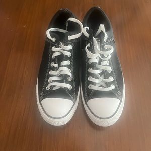 Men Converse size 10.5 Black